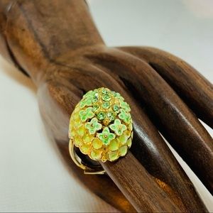 Vtg. Green Rhinestone Adjustable Ring